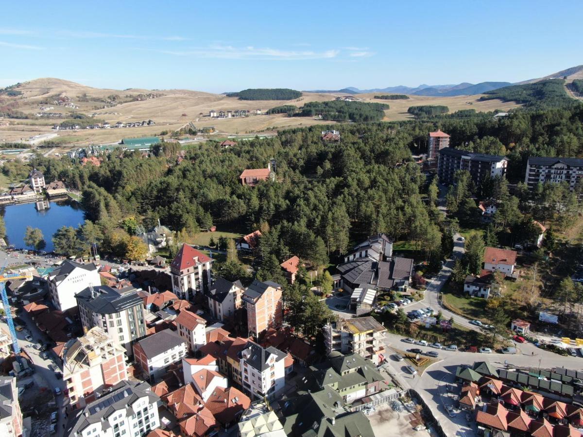 Egoiste - Centar * Zlatibor